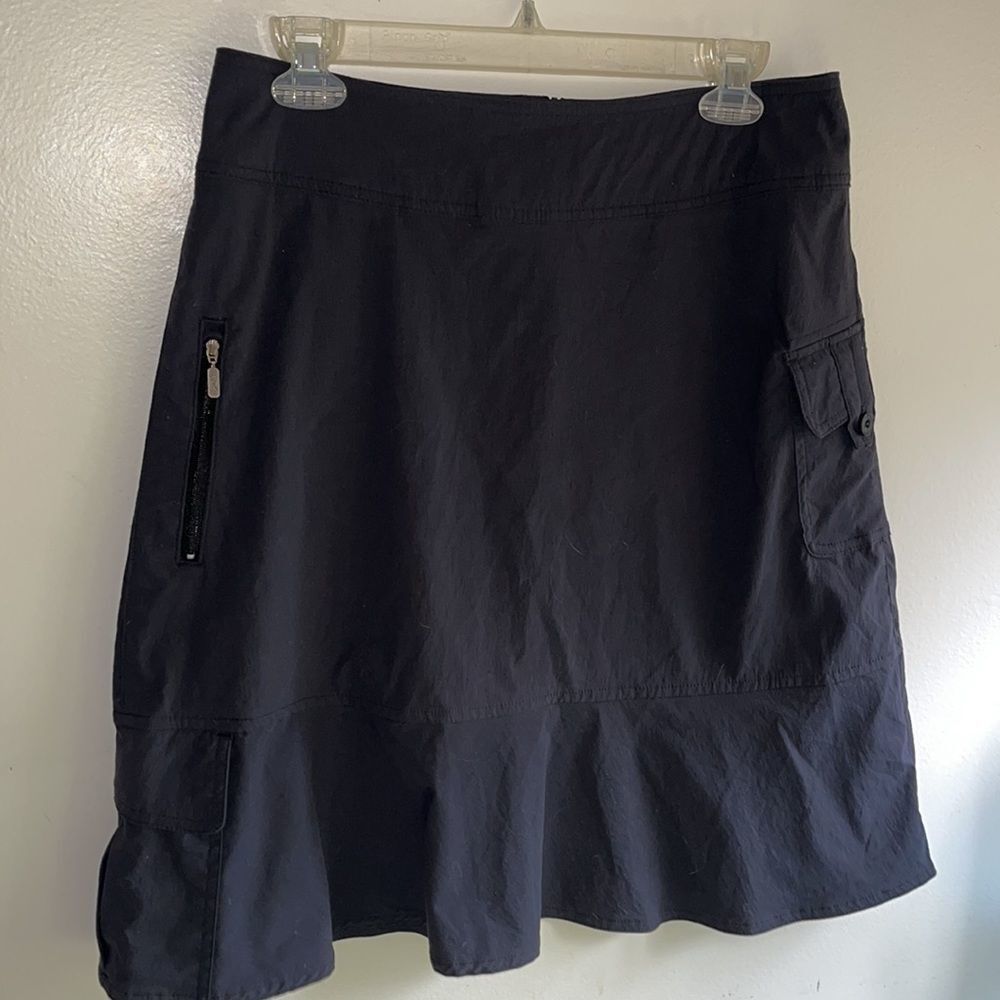 EUC ROYAL ROBBINS BLACK DISCOVERY SKIRT SIZE 4 - Picture 2 of 7